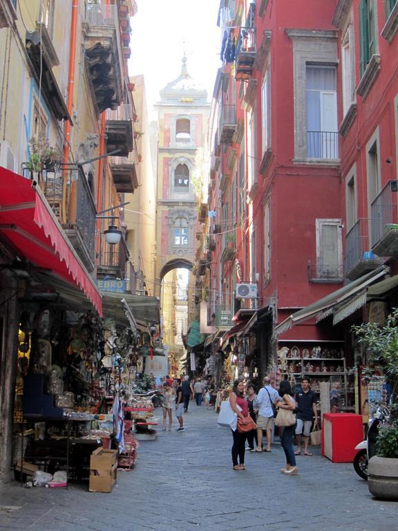 Trimarchi House Apartment Napoli Bagian luar foto