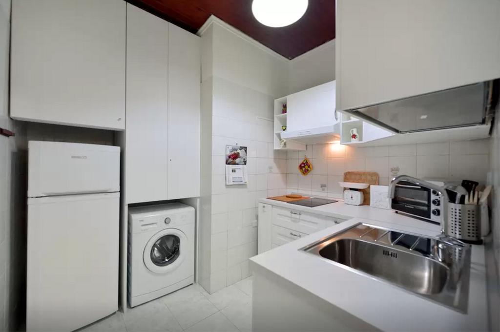 Trimarchi House Apartment Napoli Bagian luar foto